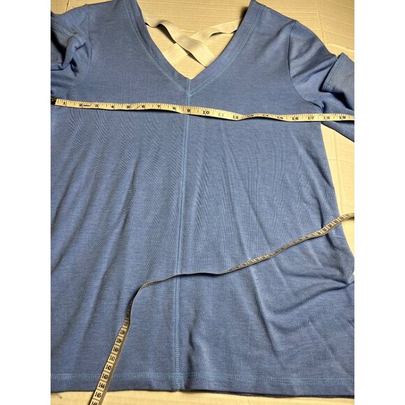 Lilly Pulitzer Luxletic Areli Pullover Top Blue Criss Cross Back Size M - Picture 11 of 13